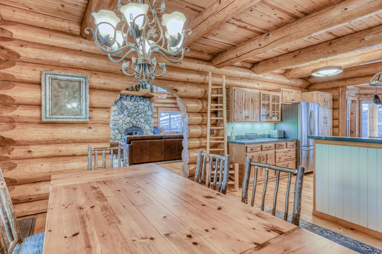 Log Cabin Estate - Falcon Ridge تروكي المظهر الخارجي الصورة
