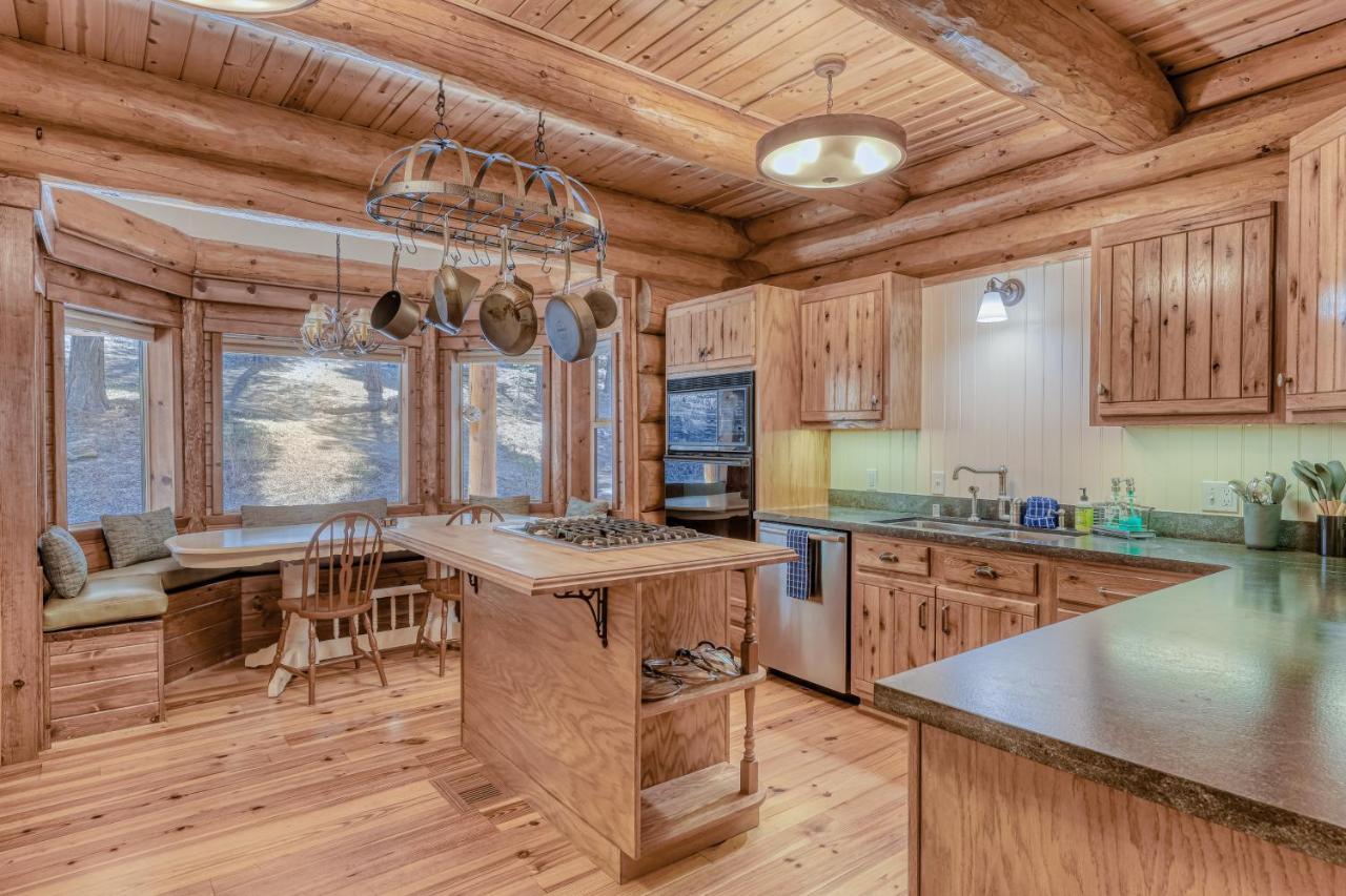 Log Cabin Estate - Falcon Ridge تروكي المظهر الخارجي الصورة